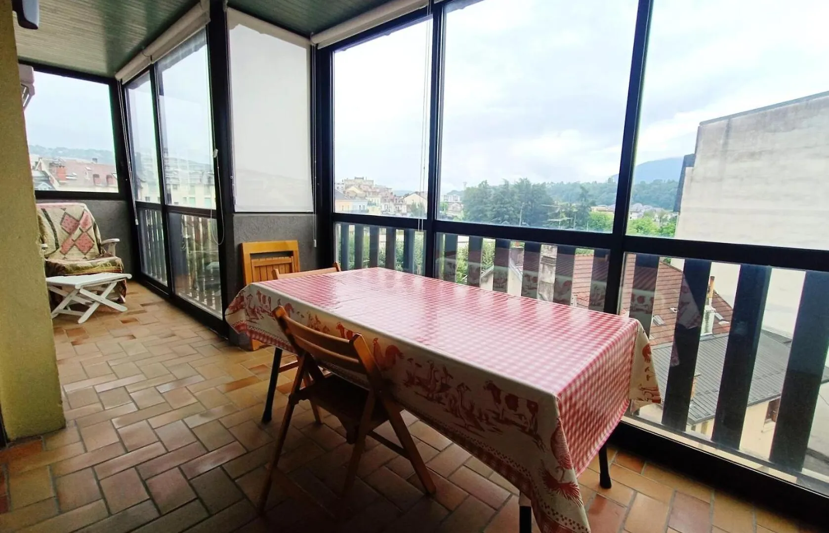 Residence Les Guppys - Belle Surface Pour Cet Appartement Et Tres Central ! Mae-3354 Aix-les-Bains 0*,